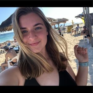Meet your Posher, Adelaide